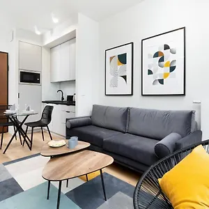 https://apartments-warsaw-browary.warsawhotelspoland.com